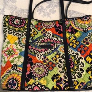 EUC Vera Bradley tote bag